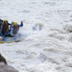 AOM Team beim Wildwasser Rafting